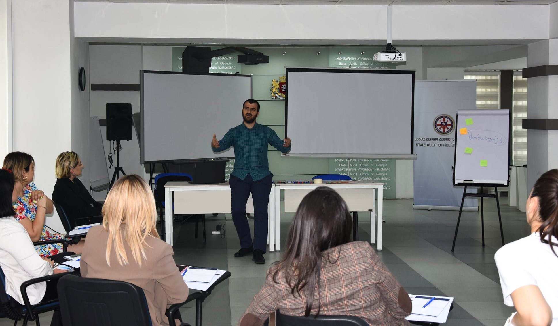 საჯარო აუდიტის ინსტიტუტი რუსთავის მერიის თანამშრომლებისათვის ტრენინგებს ატარებს